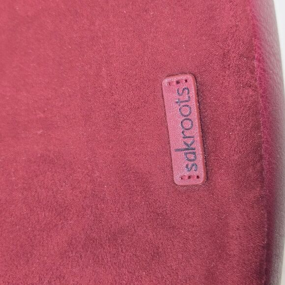 SAKROOTS Cabernet In Bloom Foldover Crossbody Purse Patchwork BEE Keychain NWT - Picture 10 of 15